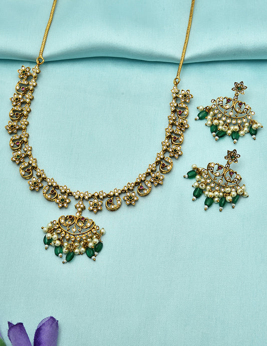 Designer Matt Emerald Necklace Set