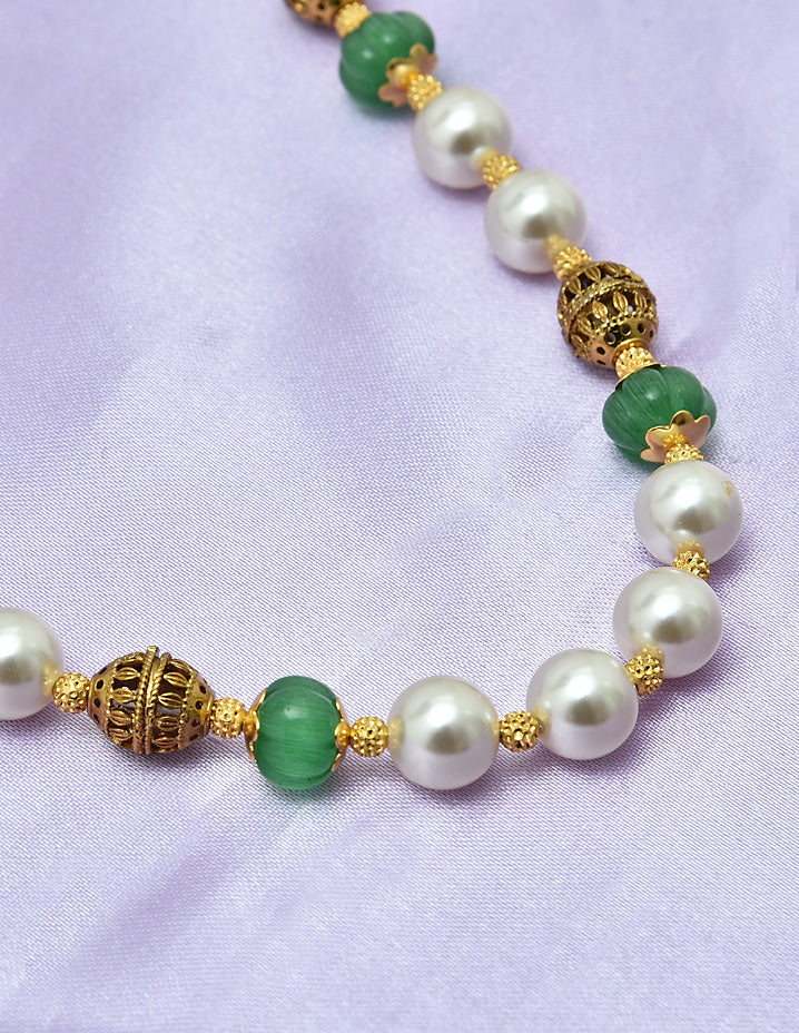 Designer Pearls and Light Green Beads Mala