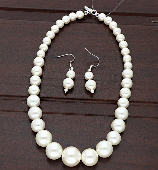 Designer White Graduation Pearl Mala Set