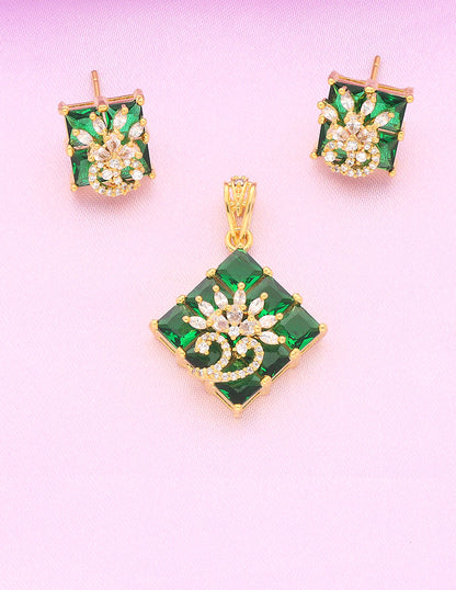 Zirconia Gold Polish Pendant Set