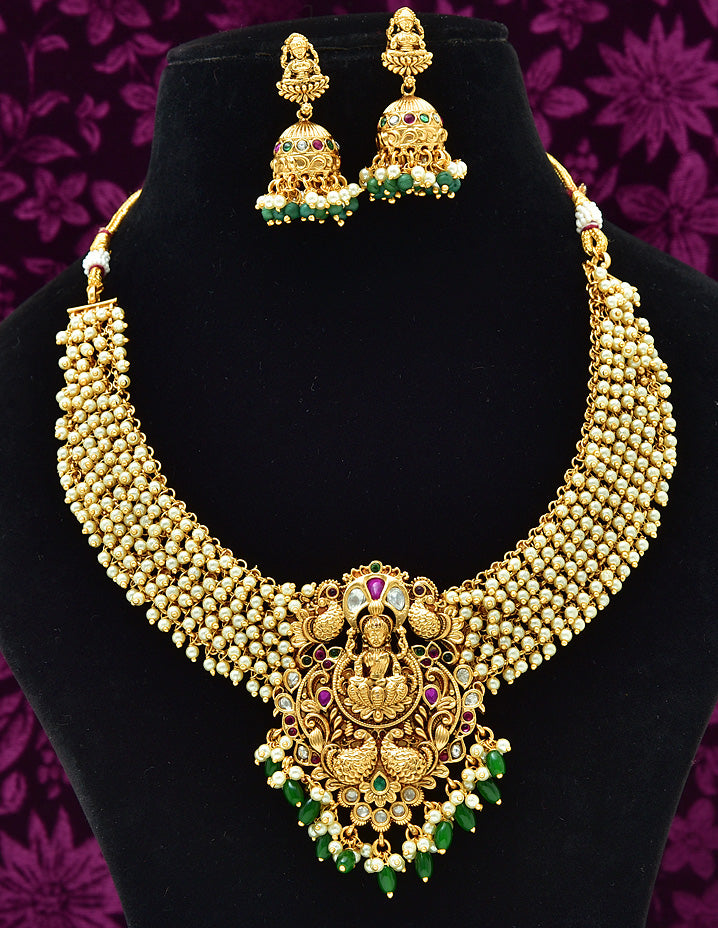 Matt Lakshmi Devi Kempu Guttapusalu Necklace Set