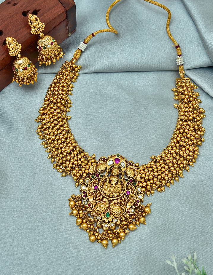 Matt Lakshmi Devi Kempu Guttapusalu Necklace Set