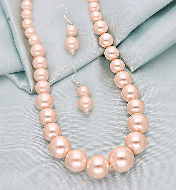 Designer Creamy Graduation Pearl Mala Set