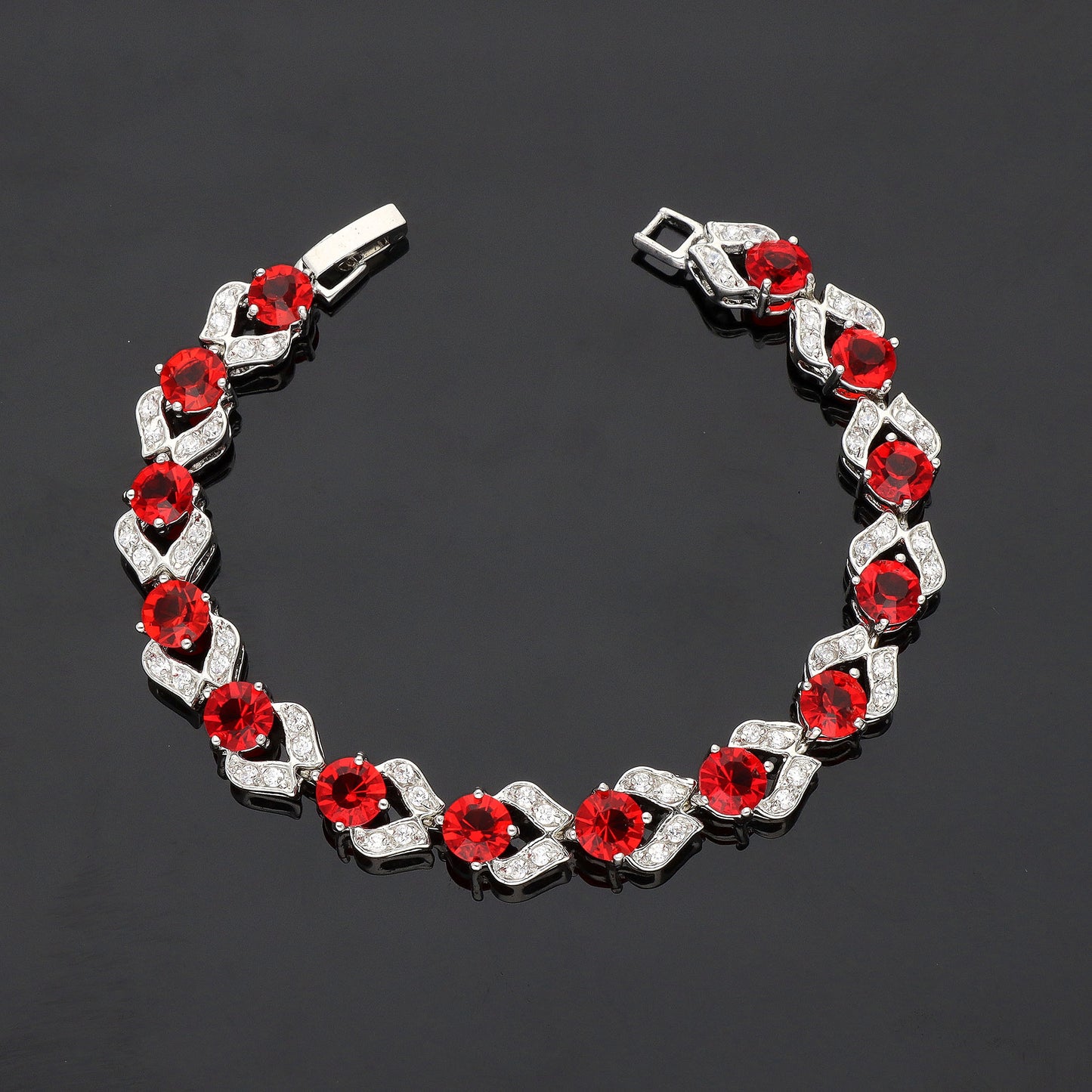 Designer Rhodhium Zirconia Chain Bracelet